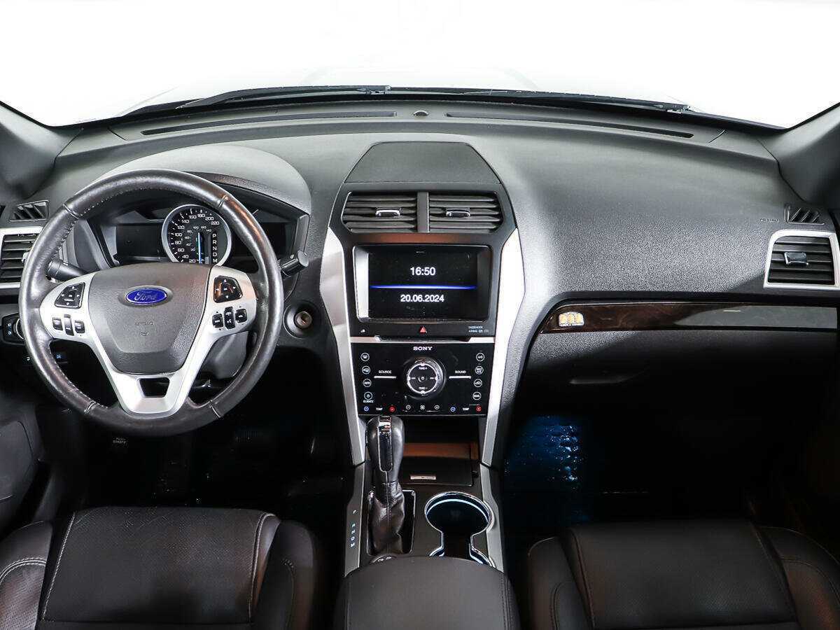 Ford Explorer 2015 года с пробегом. Фото: #11