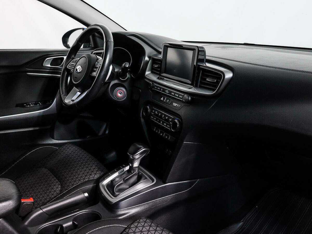Kia Ceed 2018 года с пробегом. Фото: #10