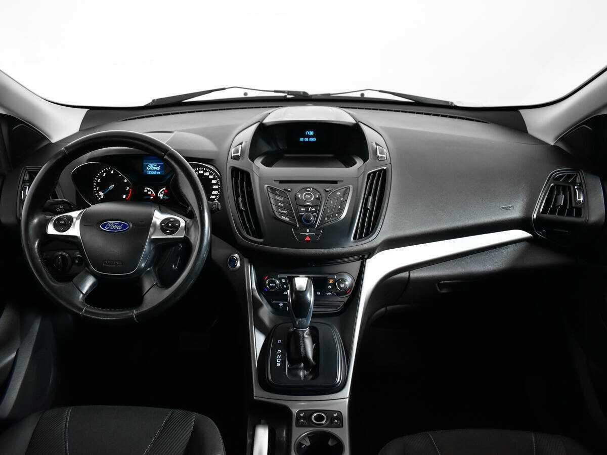 Ford Kuga 2015 года с пробегом. Фото: #11