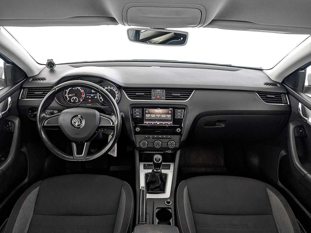 Skoda Octavia 2019 года с пробегом. Фото: #13
