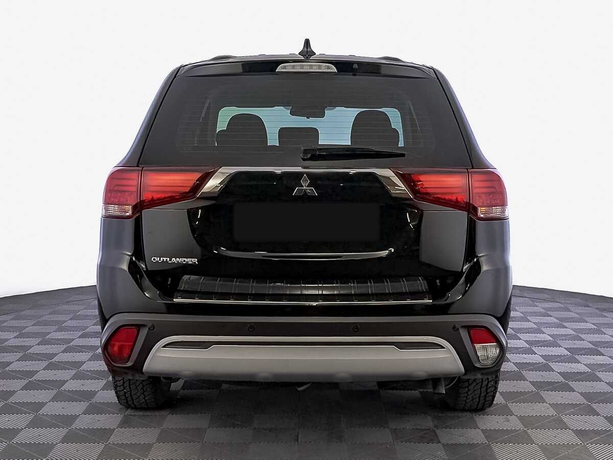Mitsubishi Outlander 2021 года с пробегом. Фото: #5