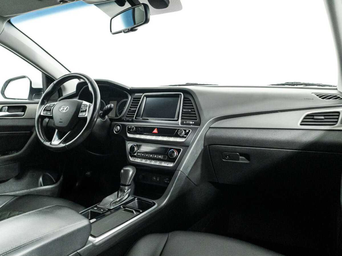Hyundai Sonata 2018 года с пробегом. Фото: #8