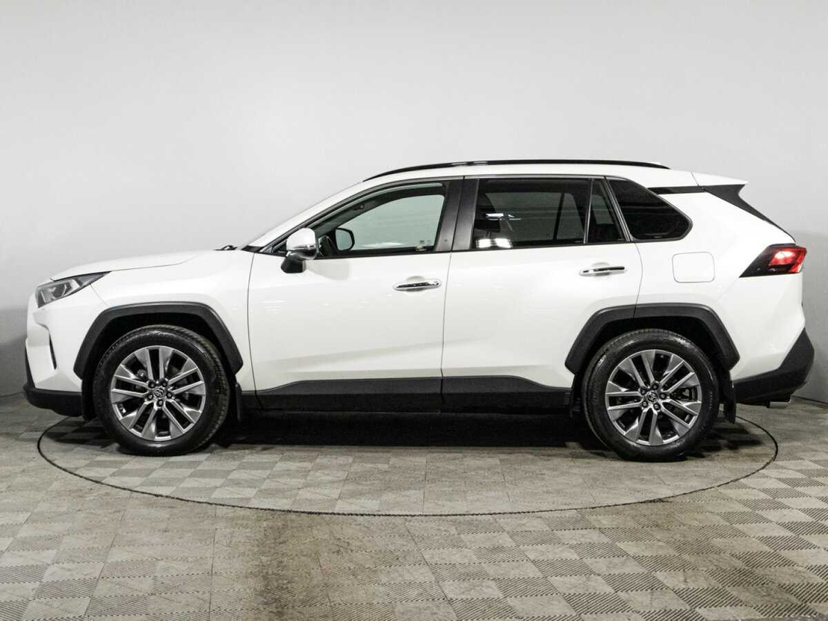 Toyota RAV4 2021 года с пробегом. Фото: #7