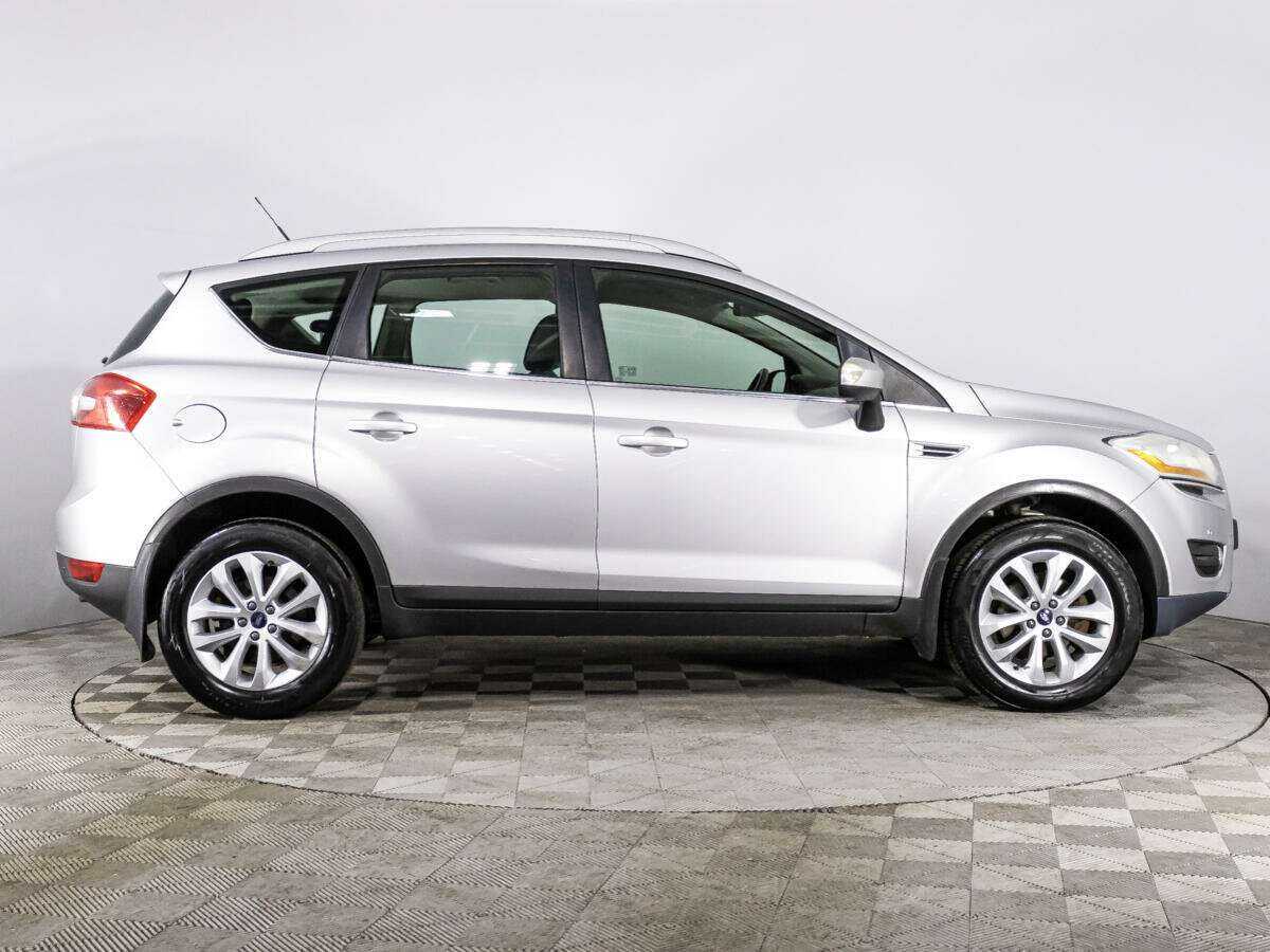 Ford Kuga 2012 года с пробегом. Фото: #3