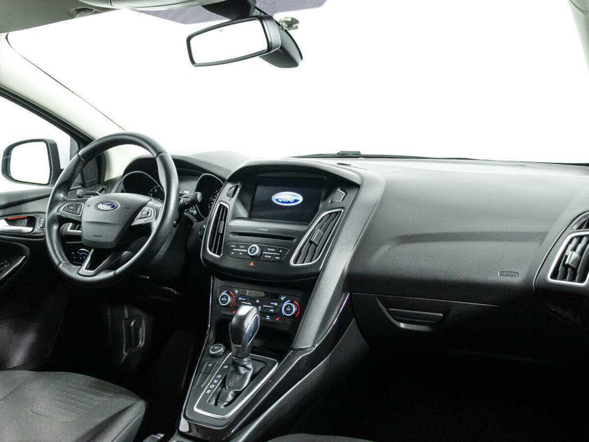 Ford Focus 2017 года с пробегом. Фото: #8