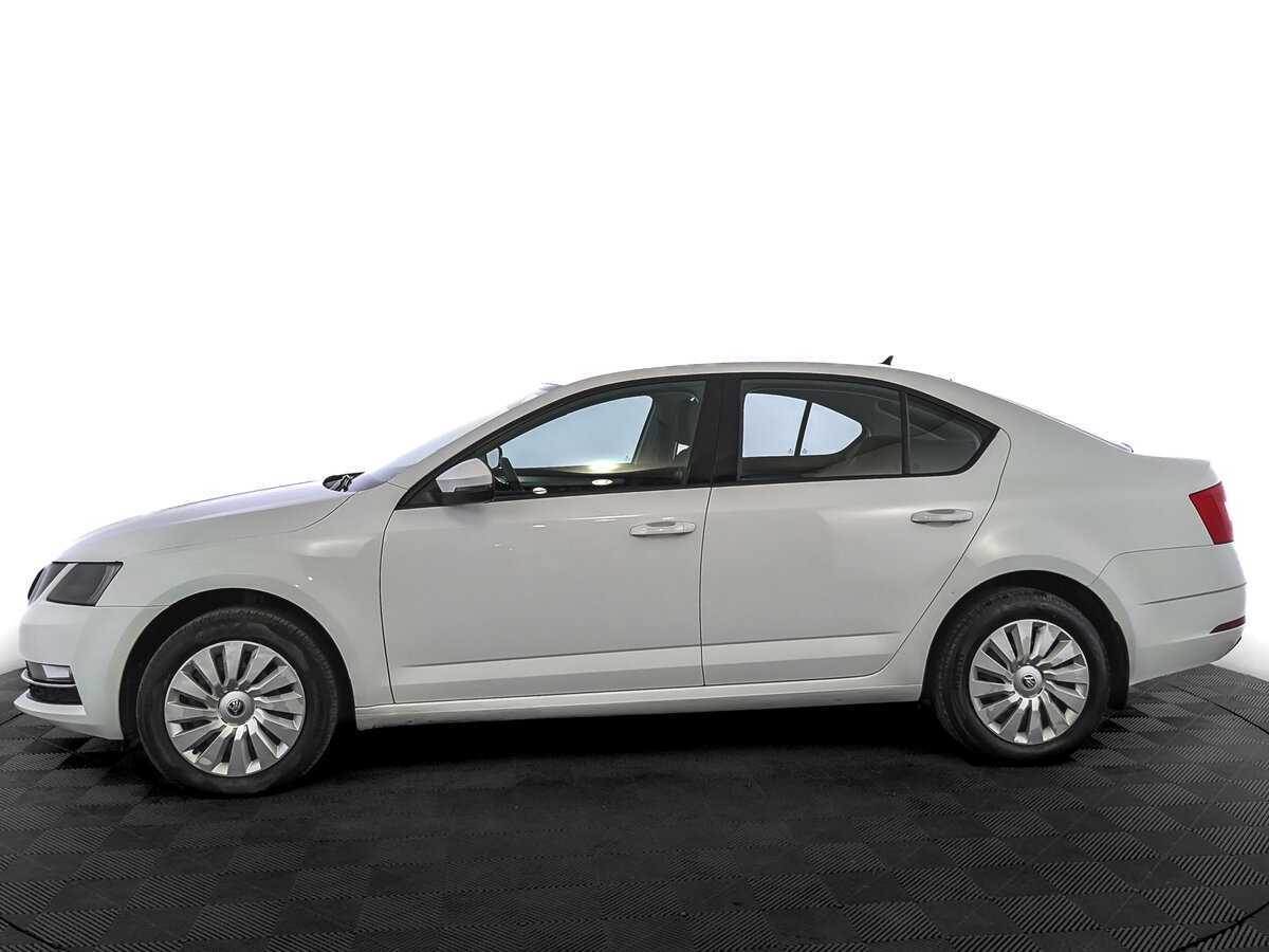 Skoda Octavia 2019 года с пробегом. Фото: #7