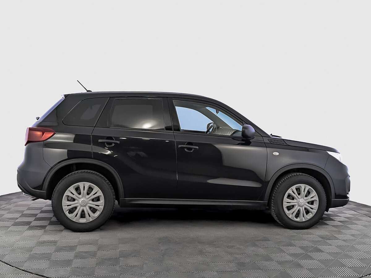 Suzuki Vitara 2019 года с пробегом. Фото: #3