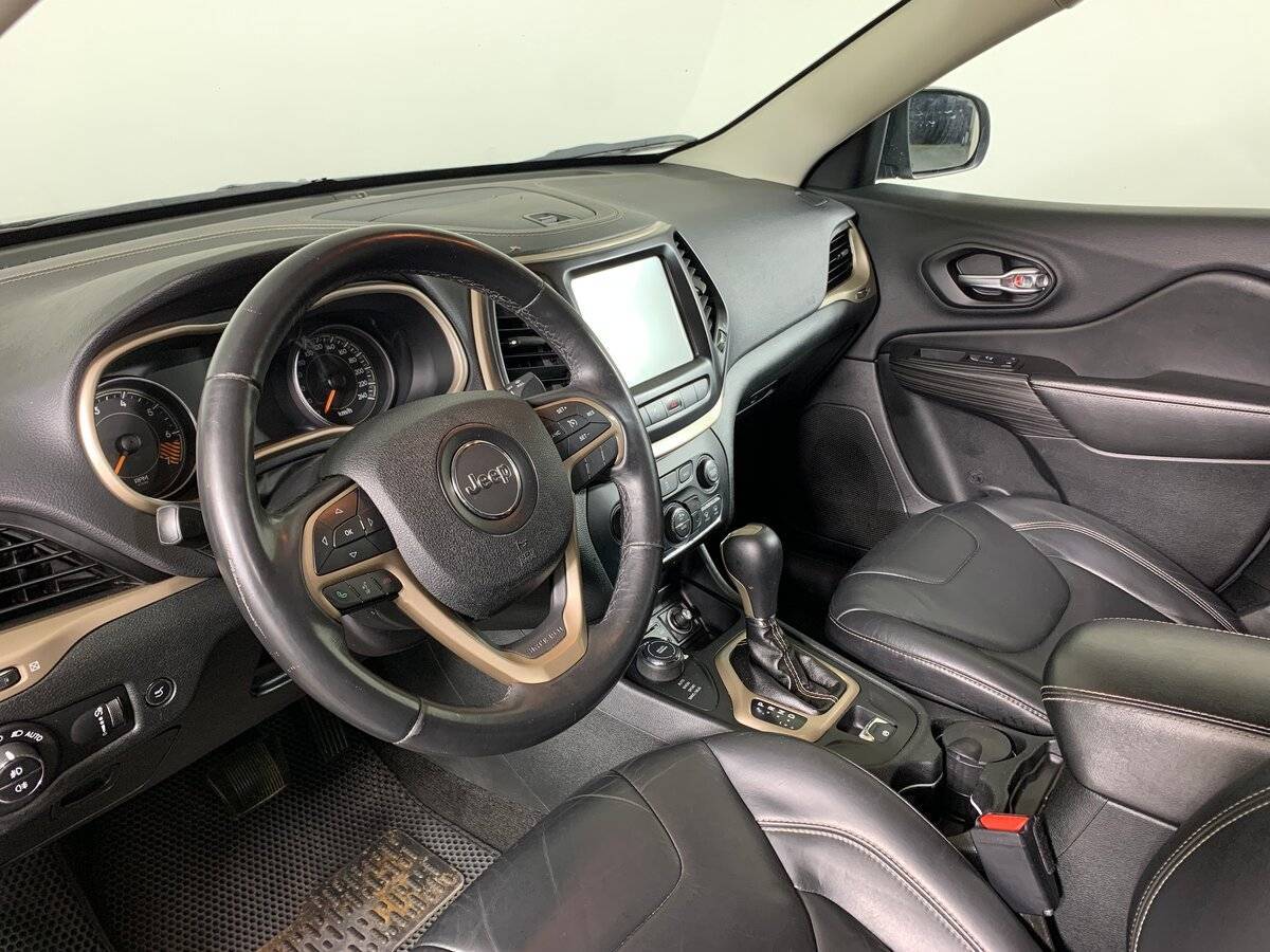 Jeep Cherokee 2014 года с пробегом. Фото: #10