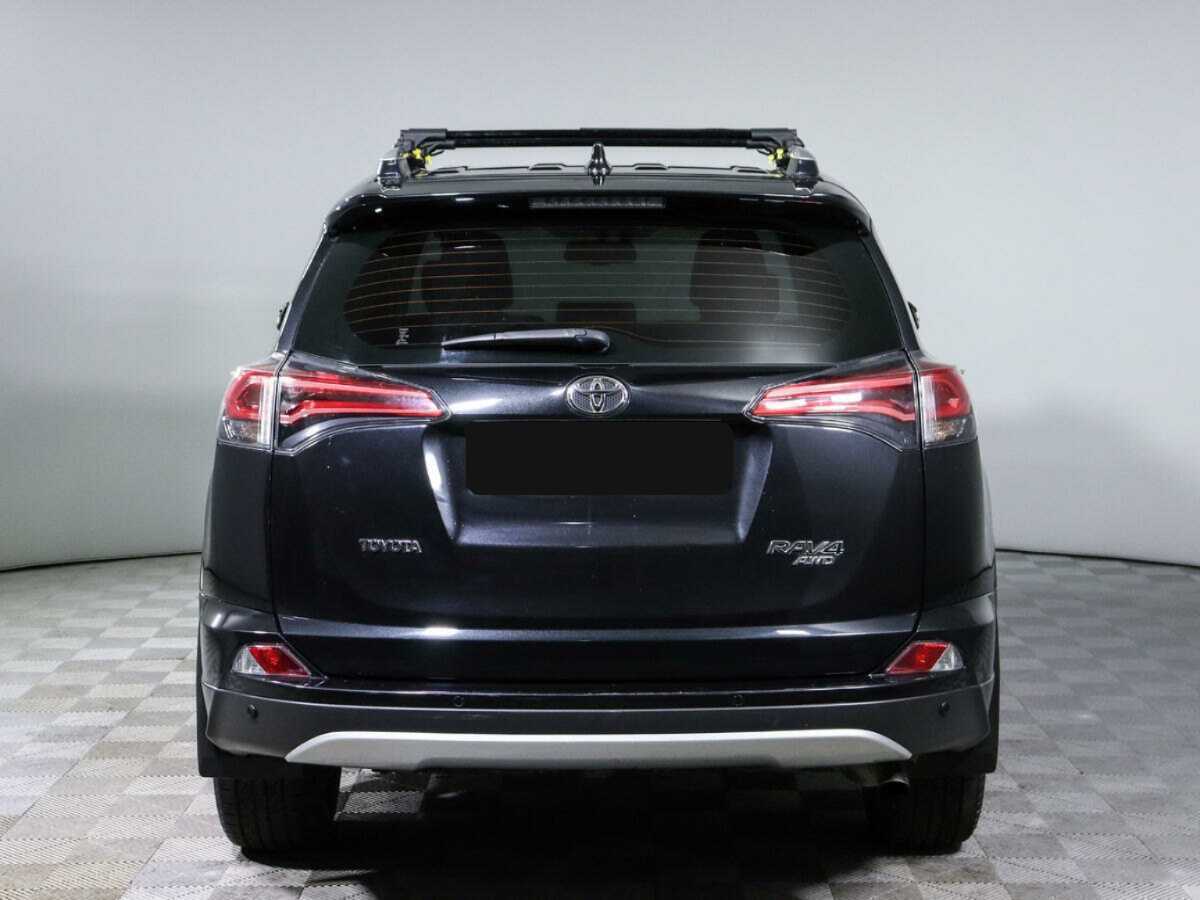 Toyota RAV4 2015 года с пробегом. Фото: #4