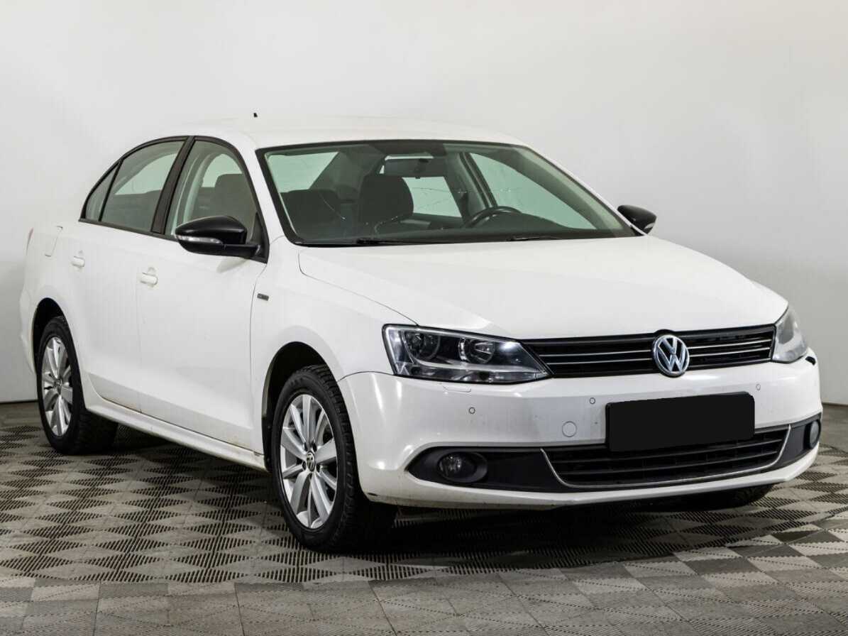 Volkswagen Jetta 2013 года с пробегом. Фото: #2