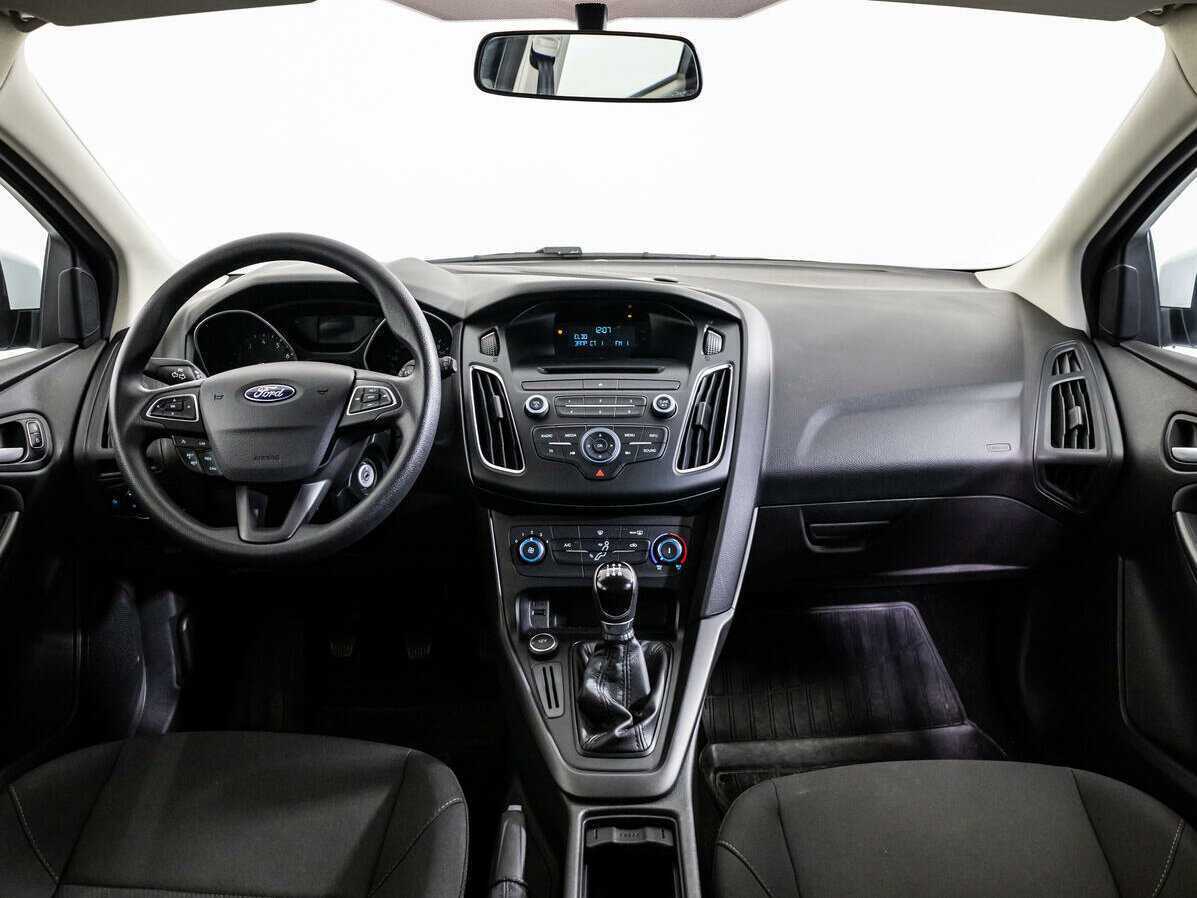 Ford Focus 2017 года с пробегом. Фото: #12