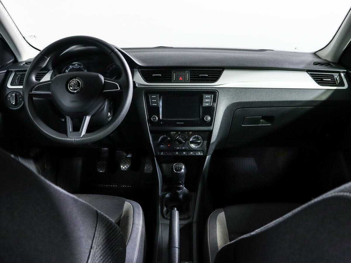 Skoda Rapid 2019 года с пробегом. Фото: #9