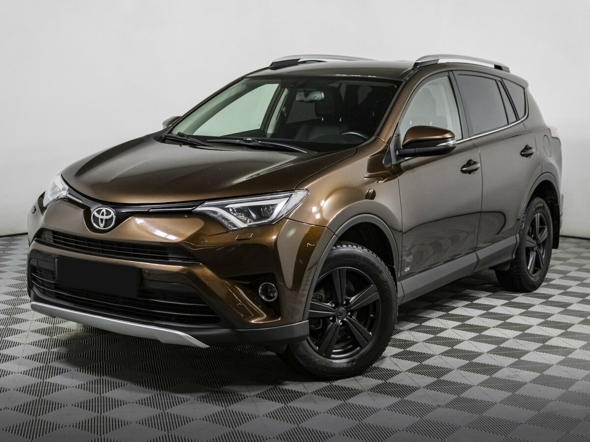 Toyota RAV4 2017 года с пробегом. Фото: #0