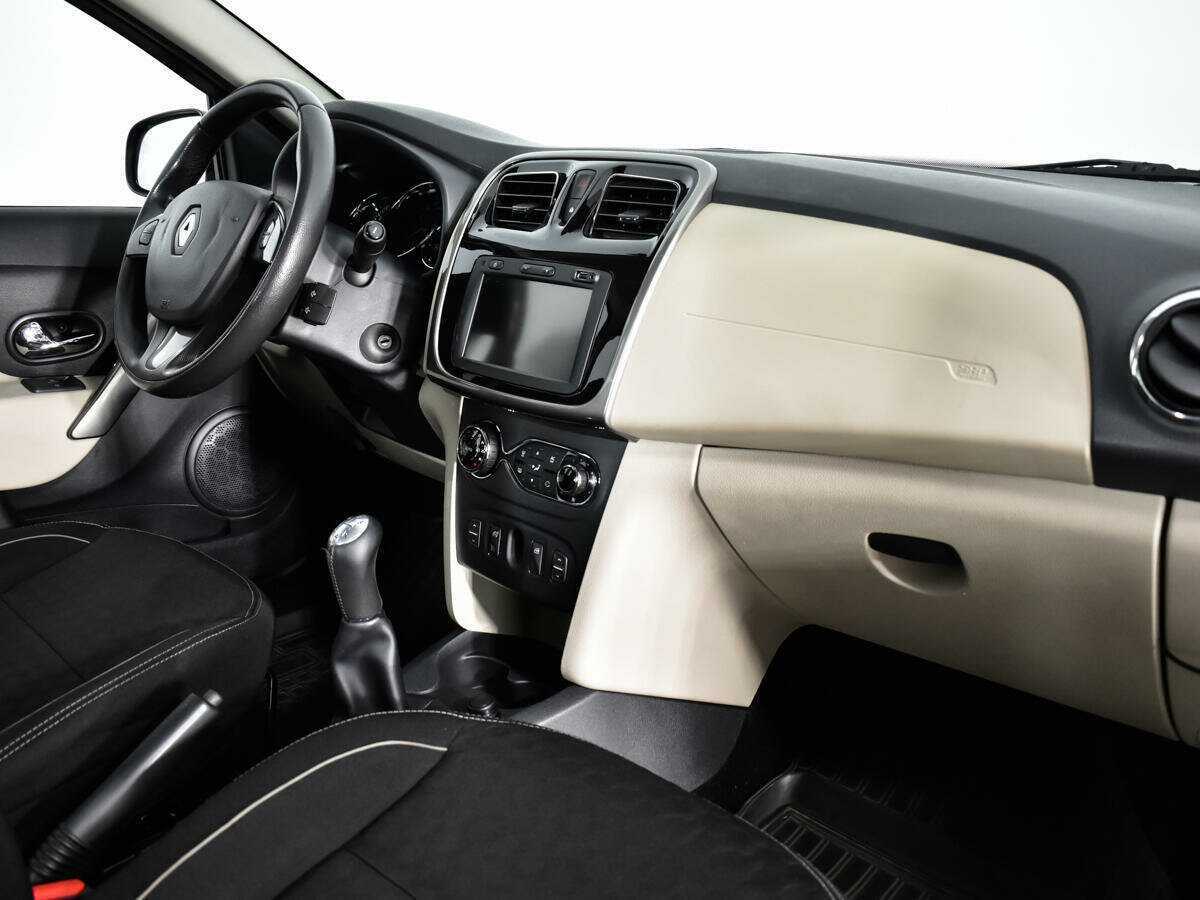Renault Logan 2014 года с пробегом. Фото: #8