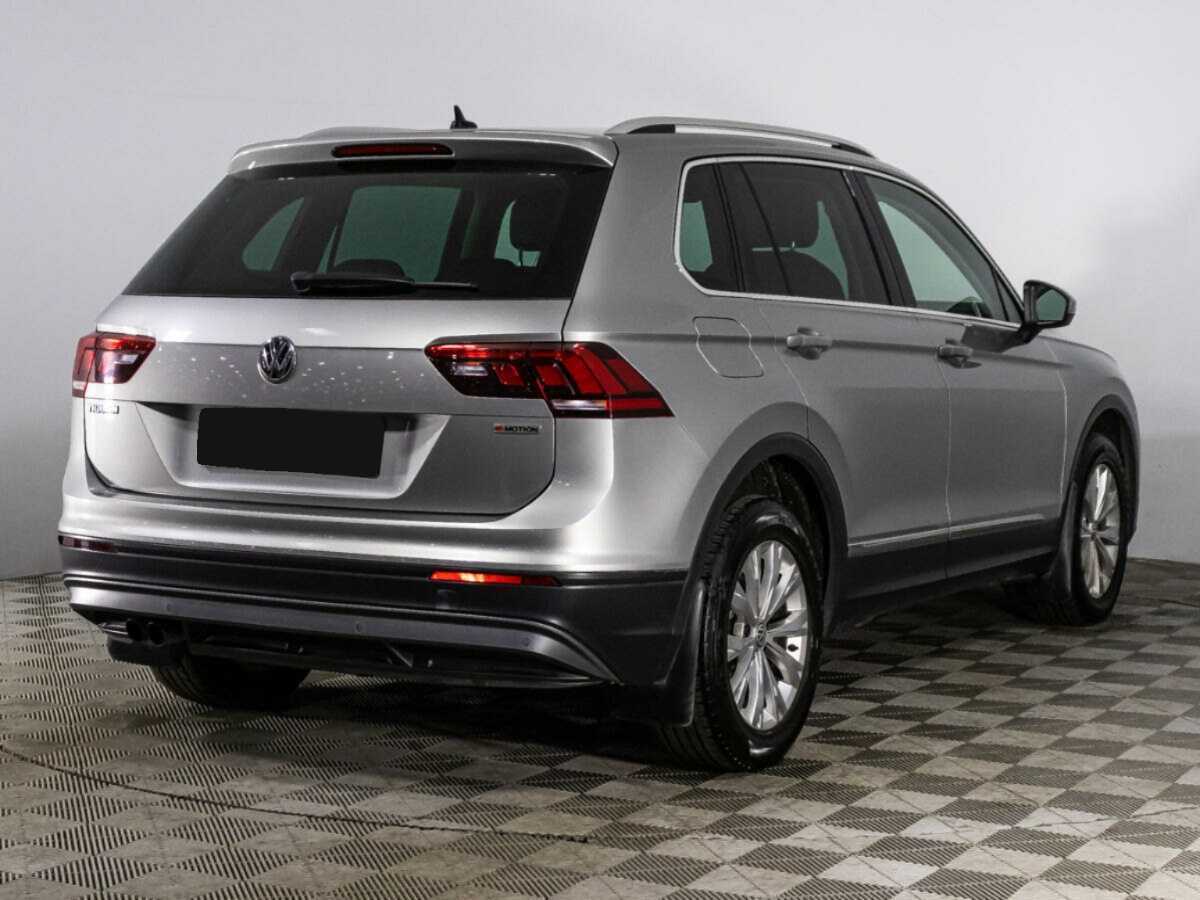 Volkswagen Tiguan 2018 года с пробегом. Фото: #4