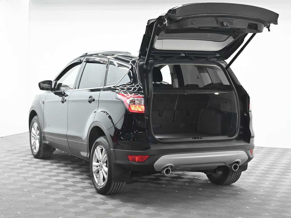 Ford Kuga 2017 года с пробегом. Фото: #4