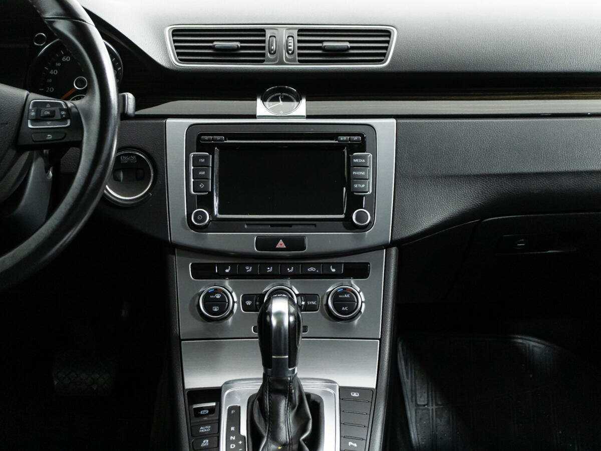 Volkswagen Passat CC 2013 года с пробегом. Фото: #13