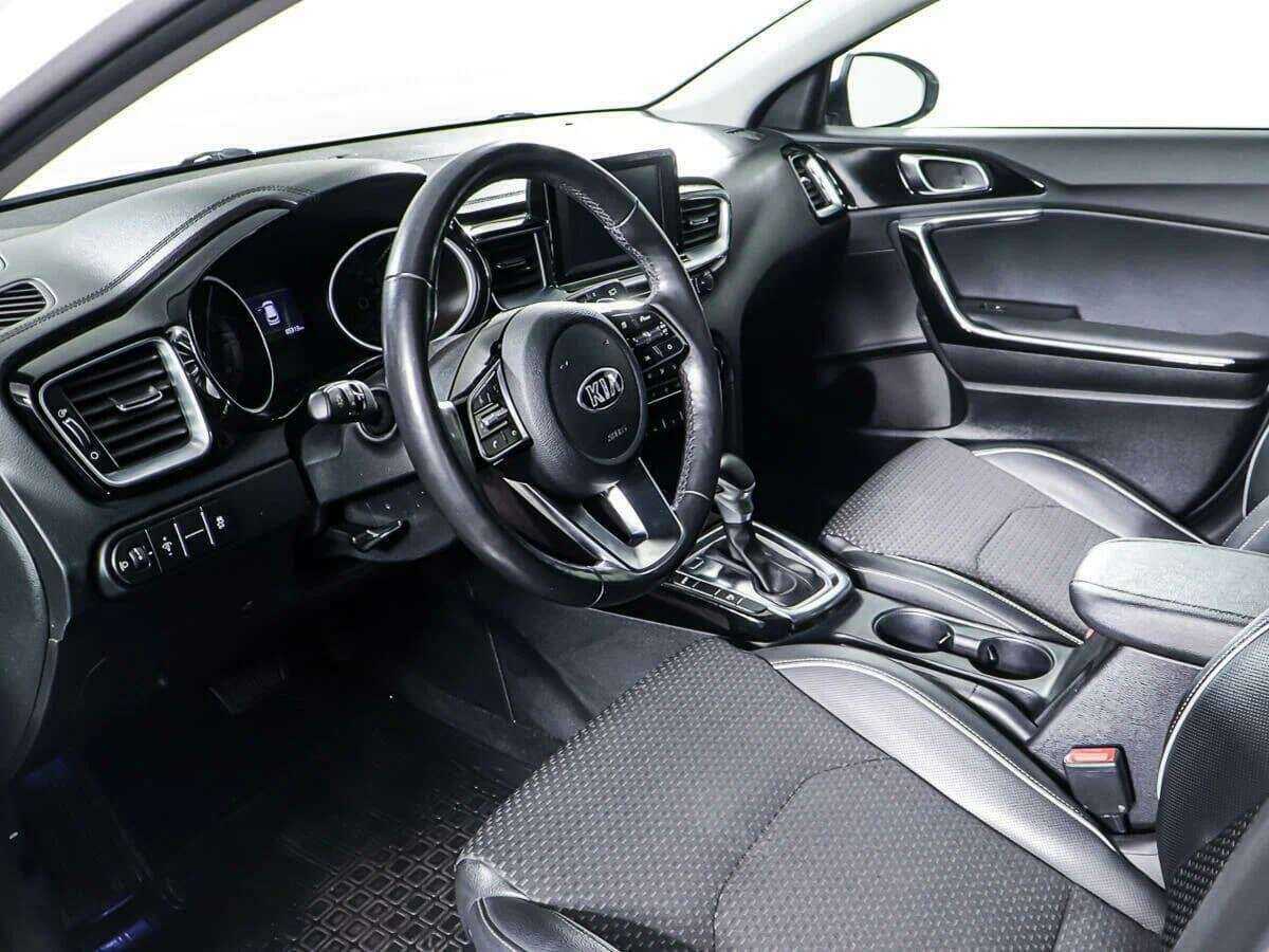 Kia Ceed 2019 года с пробегом. Фото: #12