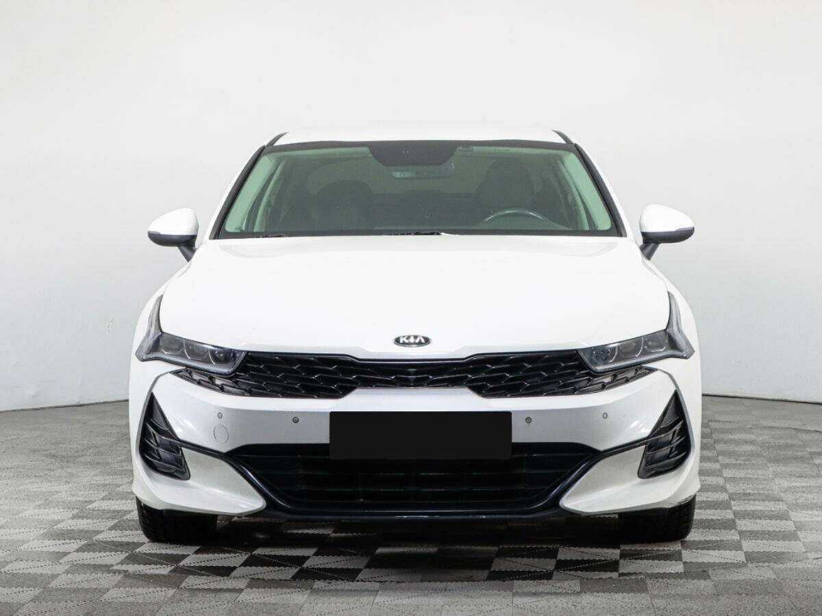 Kia K5 2020 года с пробегом. Фото: #1