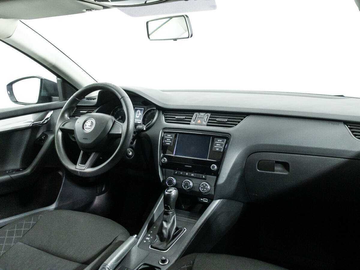 Skoda Octavia 2018 года с пробегом. Фото: #8