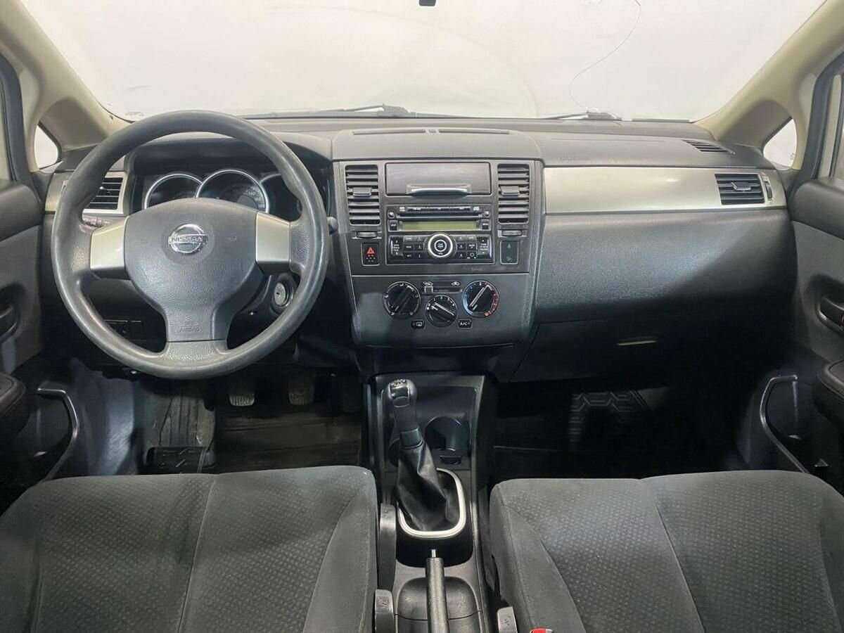 Nissan Tiida 2013 года с пробегом. Фото: #10