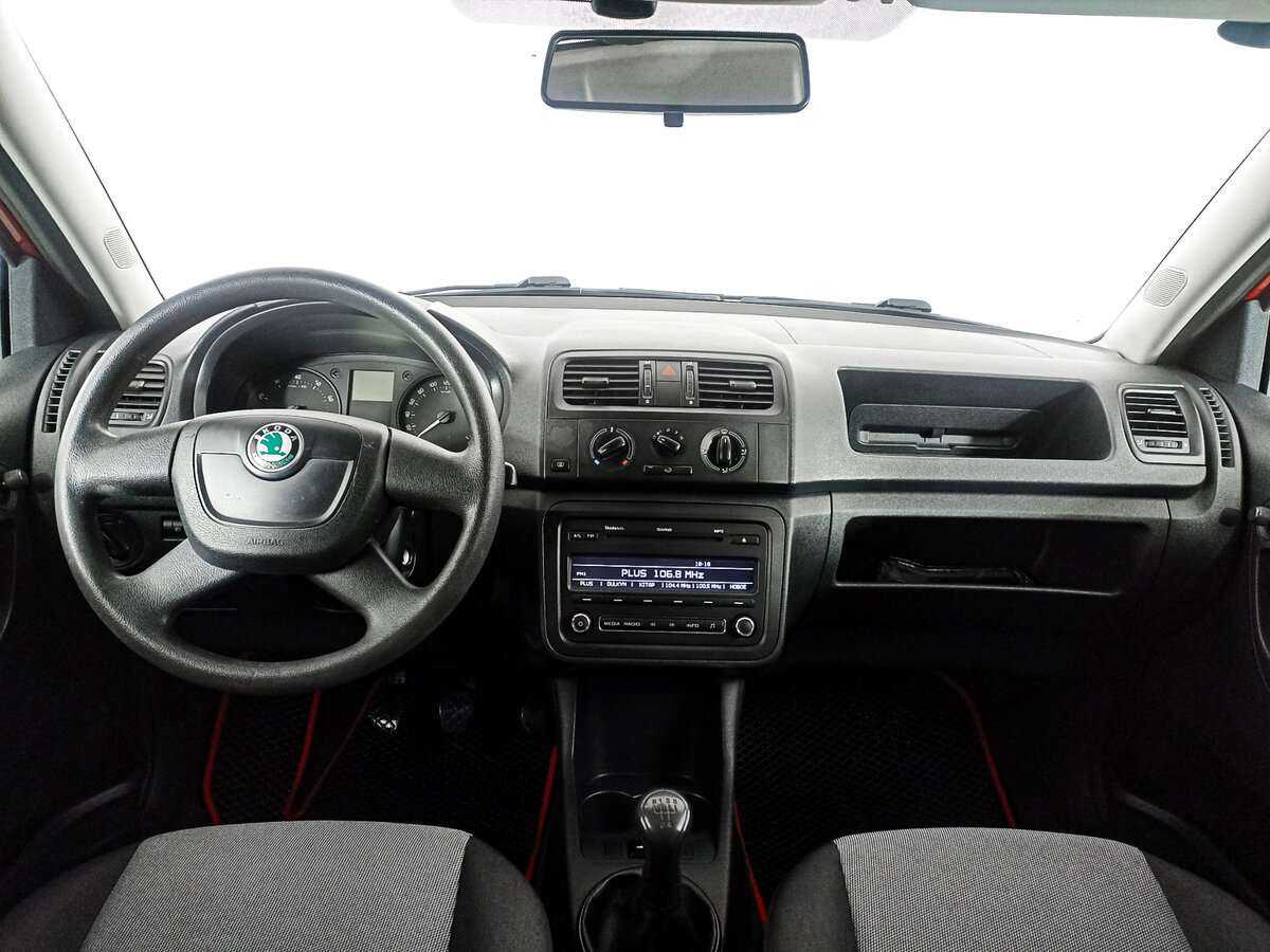 Skoda Fabia 2012 года с пробегом. Фото: #10