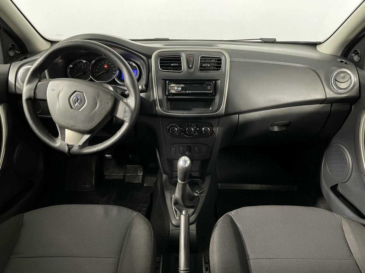 Renault Logan 2018 года с пробегом. Фото: #6