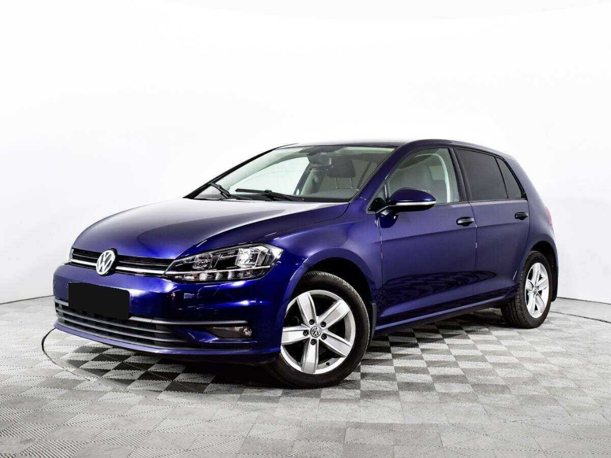 Volkswagen Golf 2018 года с пробегом. Фото: #0