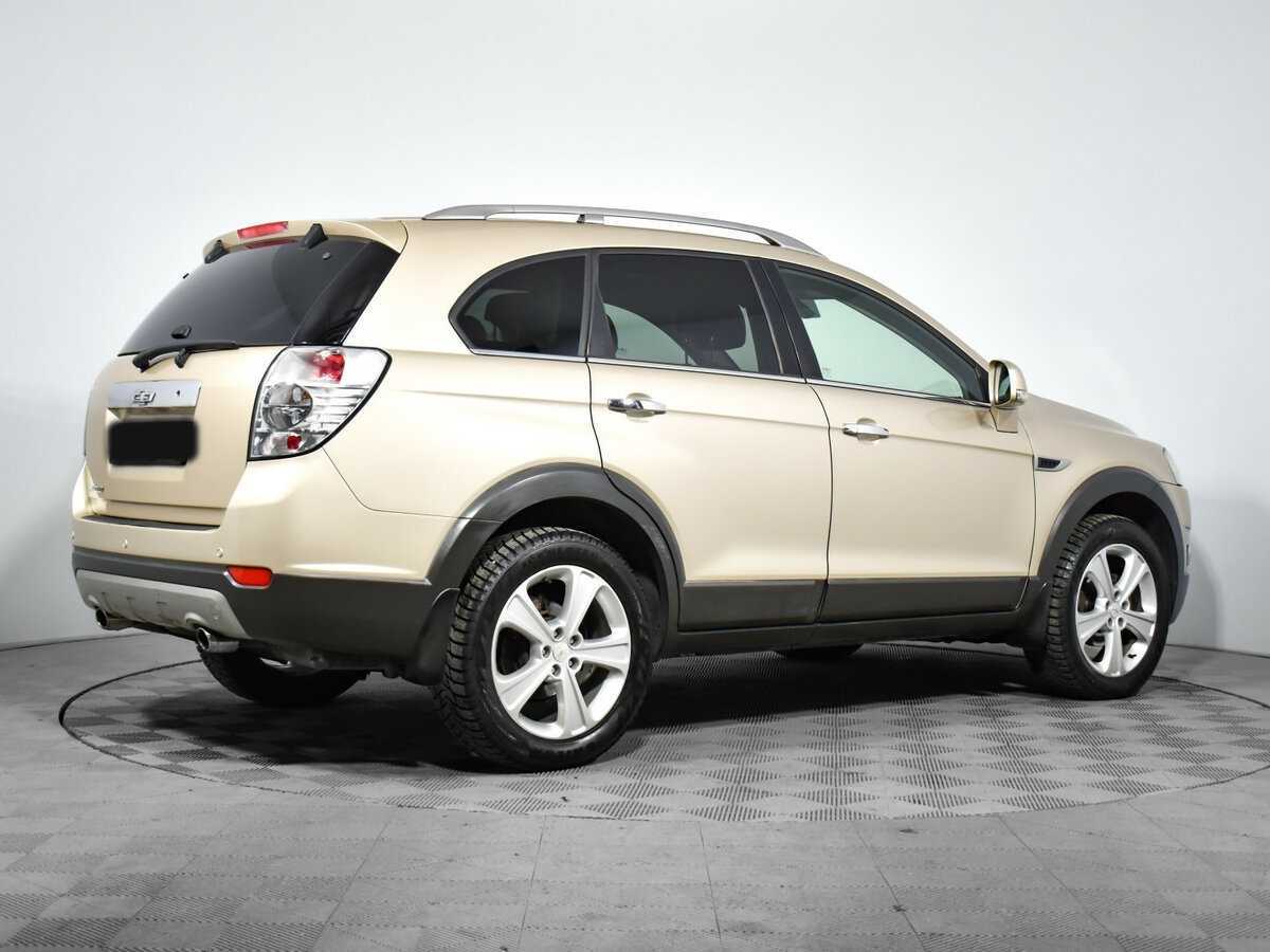 Chevrolet Captiva 2012 года с пробегом. Фото: #3