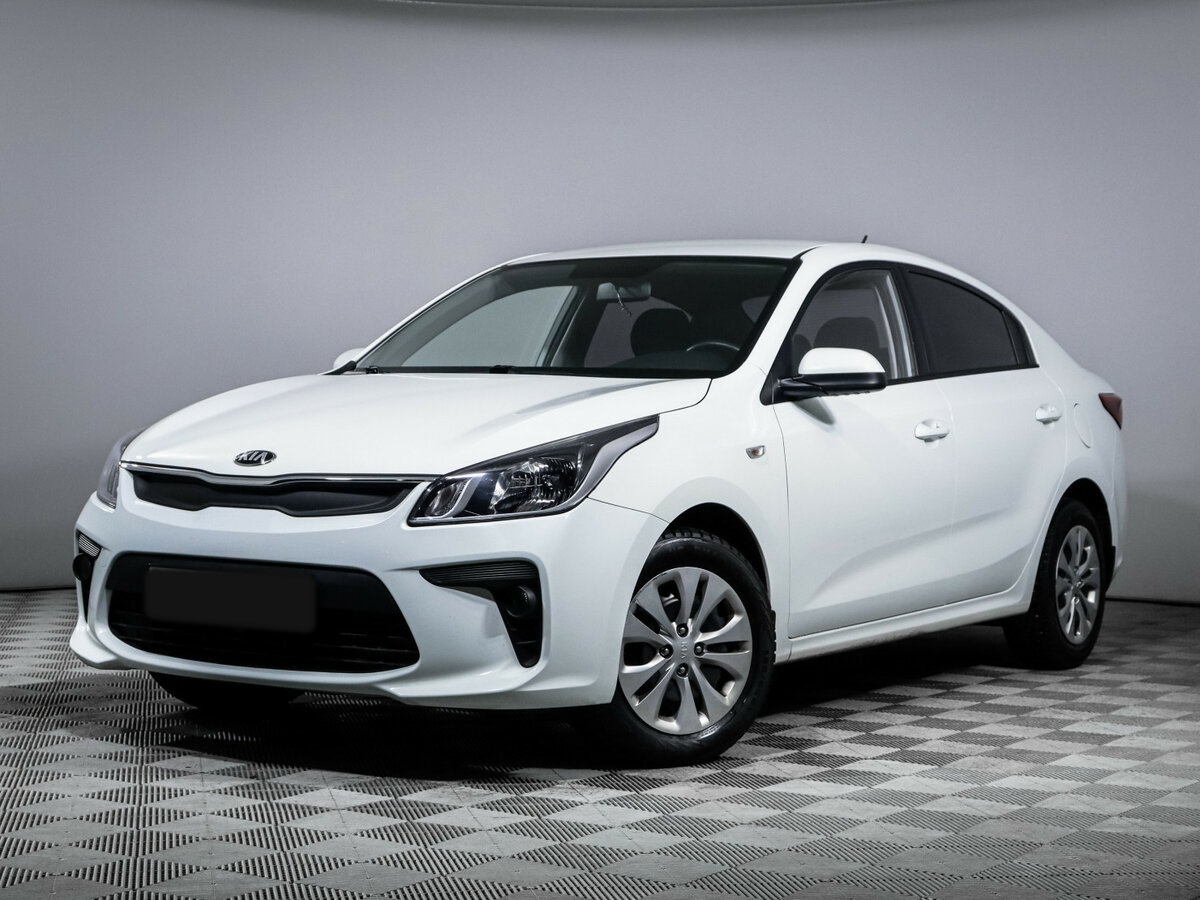 Kia Rio 2018 года с пробегом. Посмотреть фото