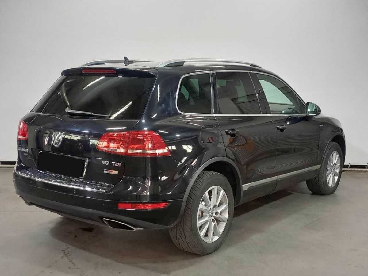 Volkswagen Touareg 2013 года с пробегом. Фото: #4