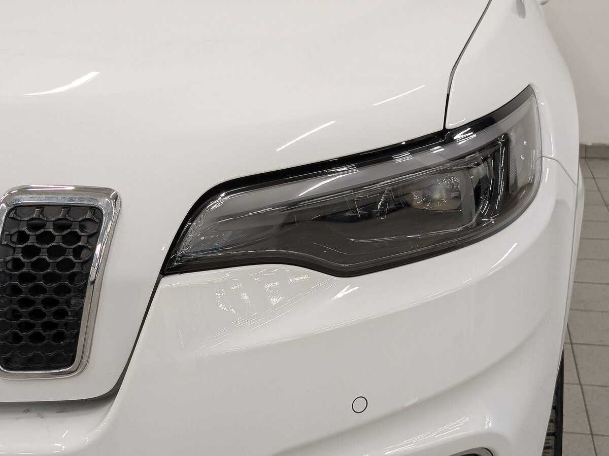 Jeep Cherokee 2019 года с пробегом. Фото: #10