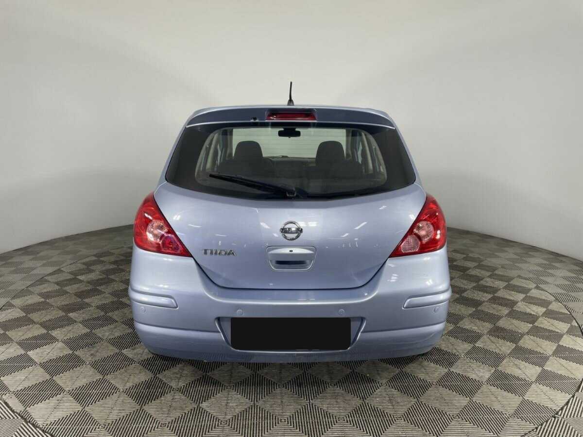 Nissan Tiida 2013 года с пробегом. Фото: #2