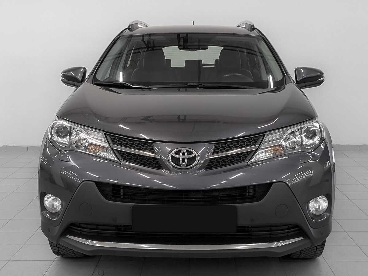 Toyota RAV4 2014 года с пробегом. Фото: #1