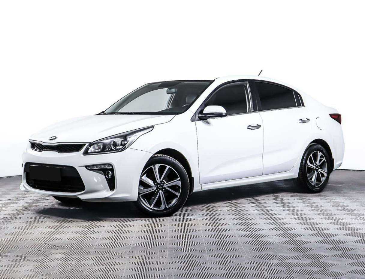 Kia Rio 2017 года с пробегом. Посмотреть фото