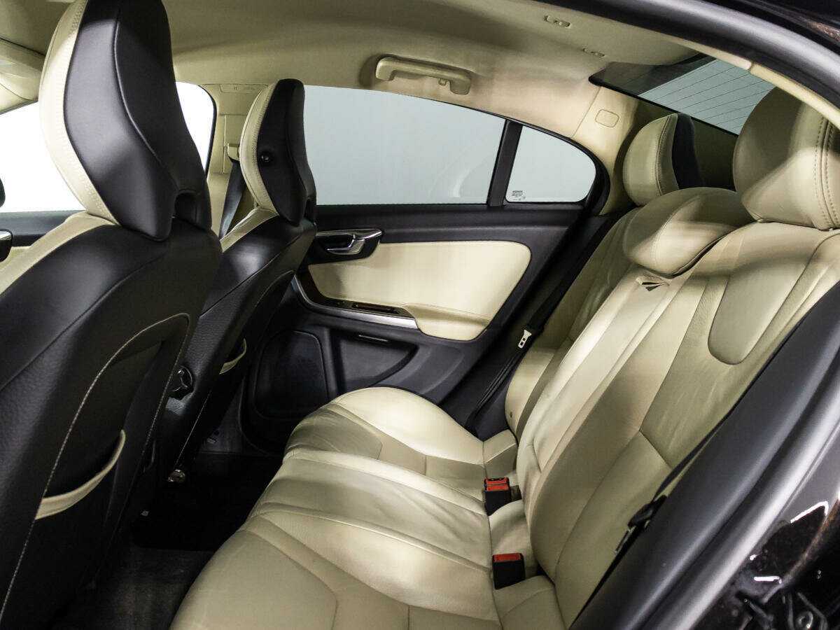 Volvo S60 2012 года с пробегом. Фото: #9