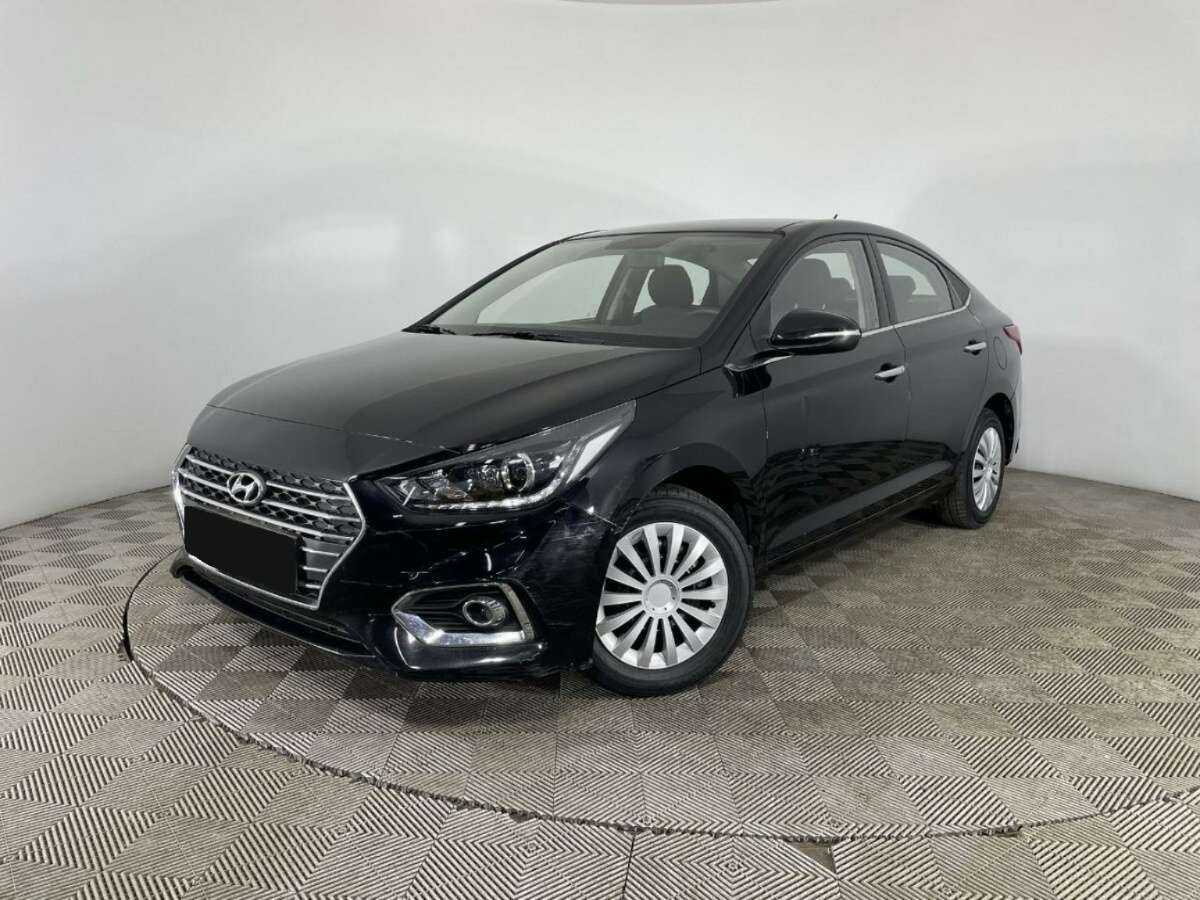 Hyundai Solaris 2020 года с пробегом. Посмотреть фото