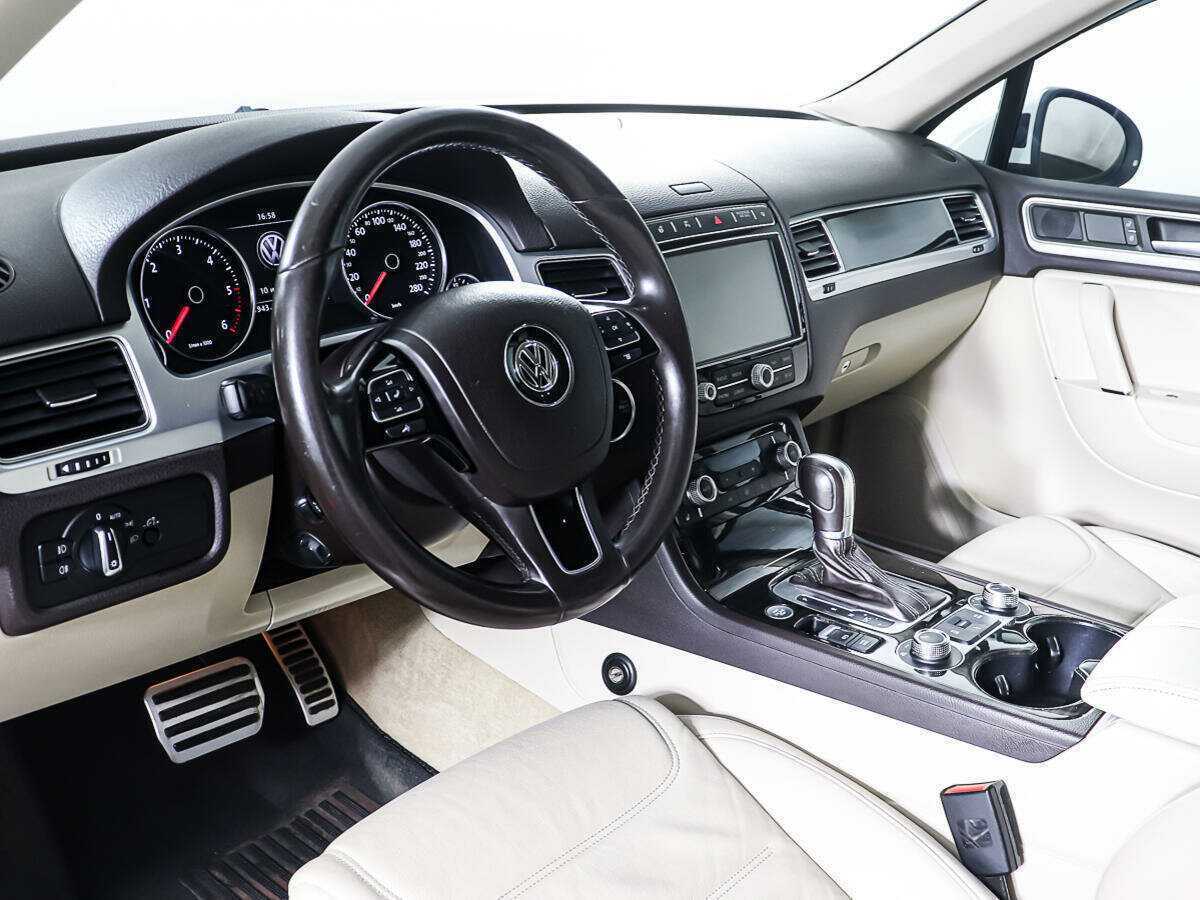 Volkswagen Touareg 2014 года с пробегом. Фото: #12