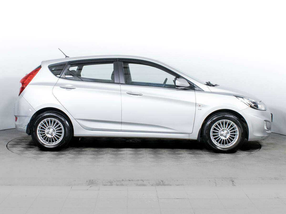 Hyundai Solaris 2012 года с пробегом. Фото: #3