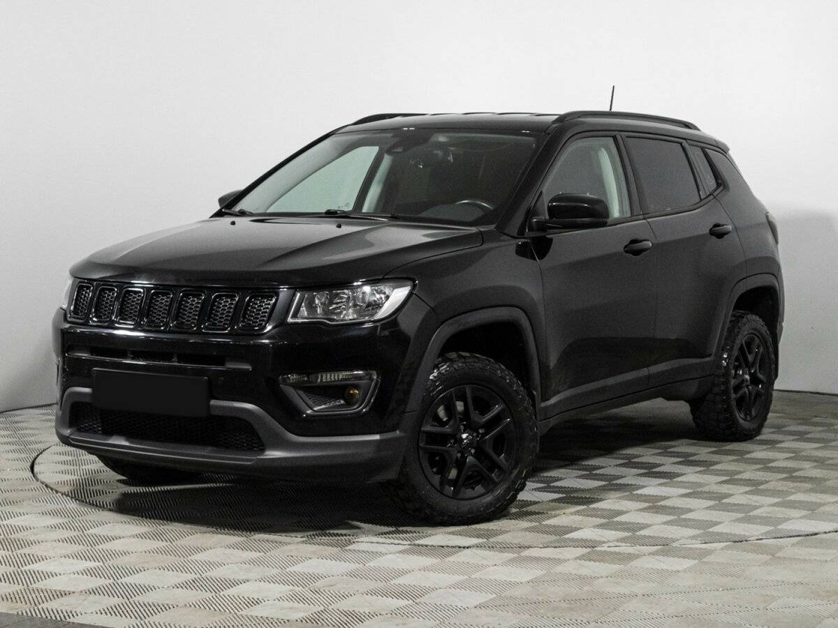 Jeep Compass 2018 года с пробегом. Посмотреть фото