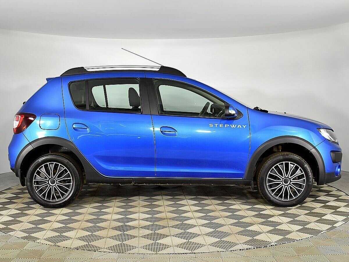 Renault Sandero 2016 года с пробегом. Фото: #4