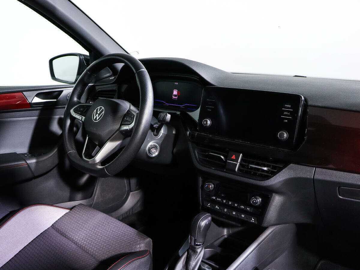 Volkswagen Polo 2021 года с пробегом. Фото: #8