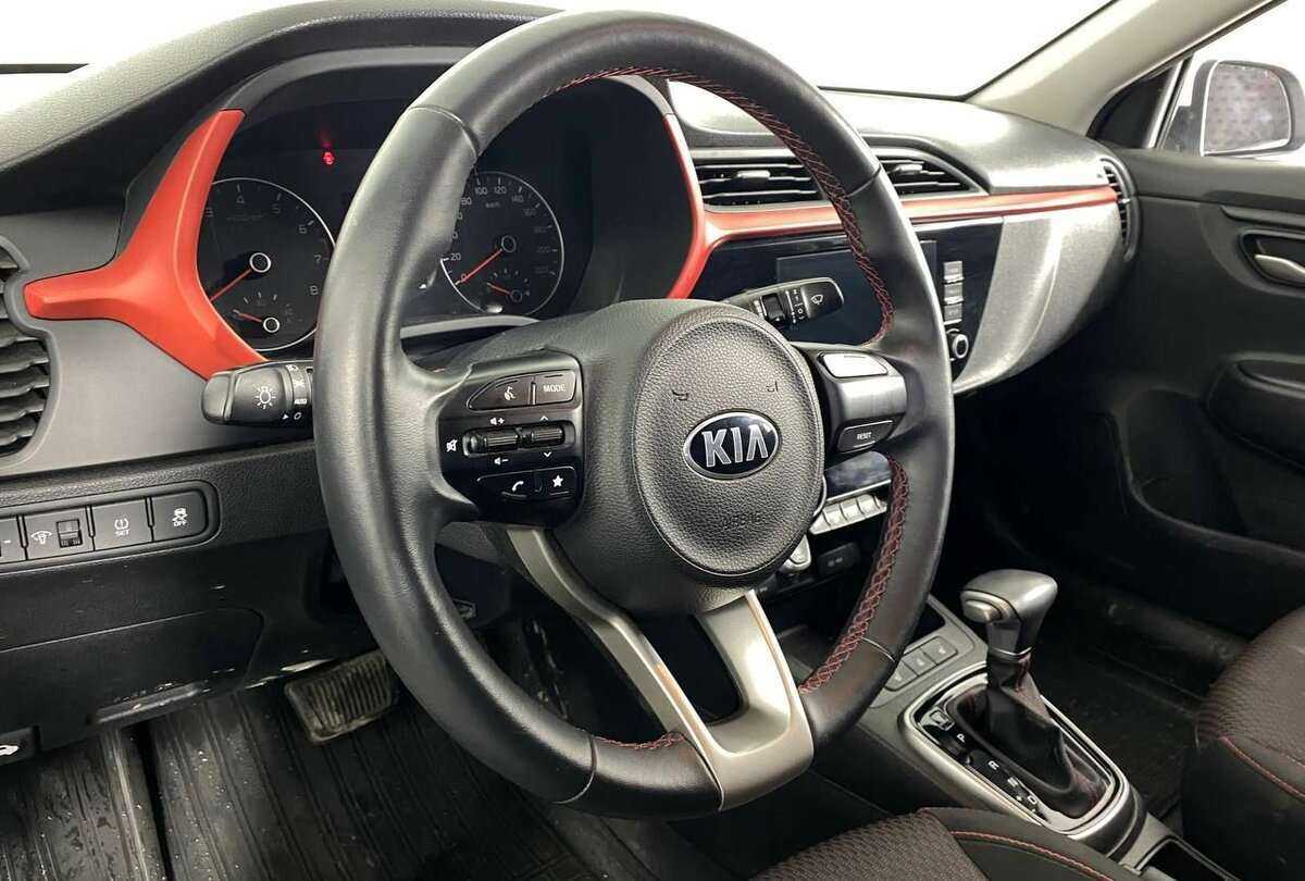 Kia Rio 2021 года с пробегом. Фото: #12