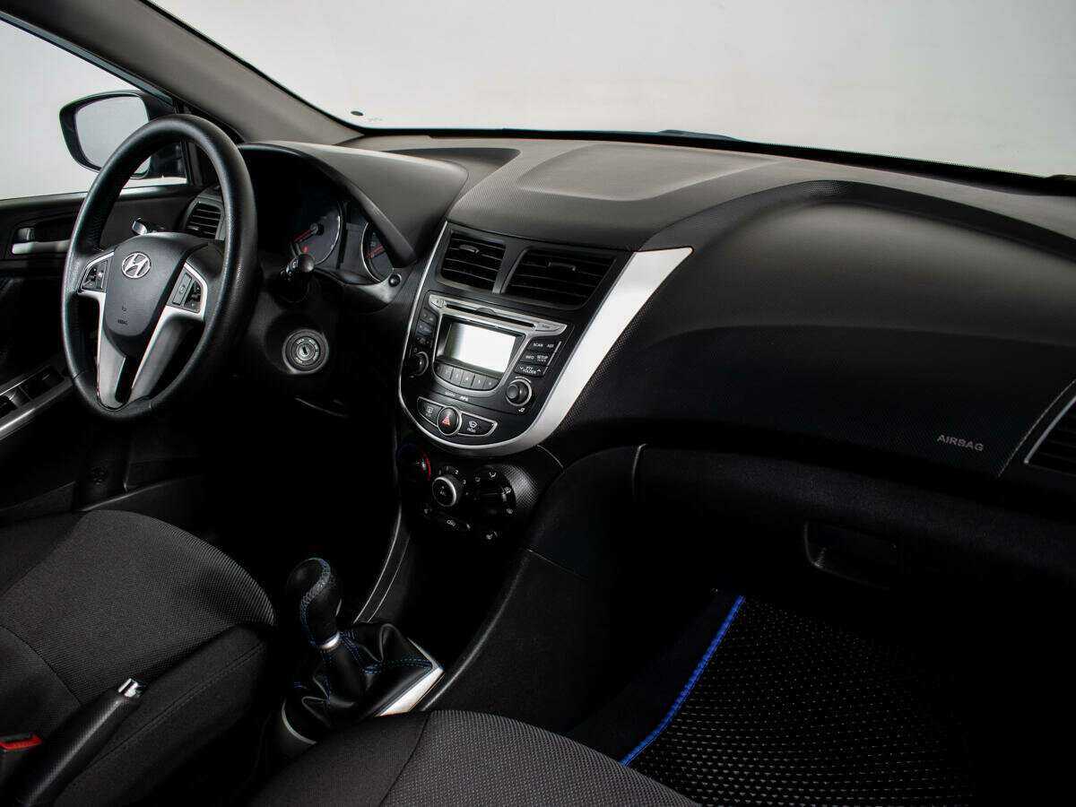 Hyundai Solaris 2012 года с пробегом. Фото: #6