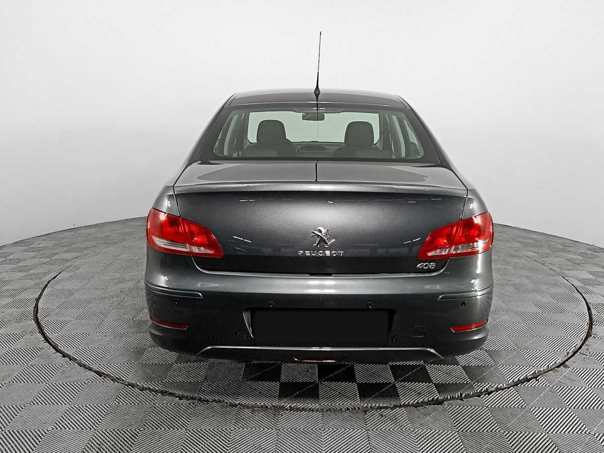 Peugeot 408 2012 года с пробегом. Фото: #3
