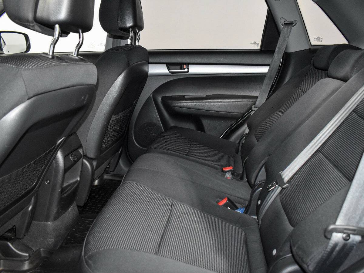 Kia Sorento 2012 года с пробегом. Фото: #8