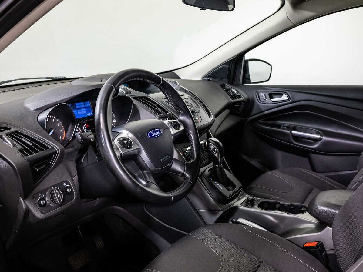 Ford Kuga 2014 года с пробегом. Фото: #10