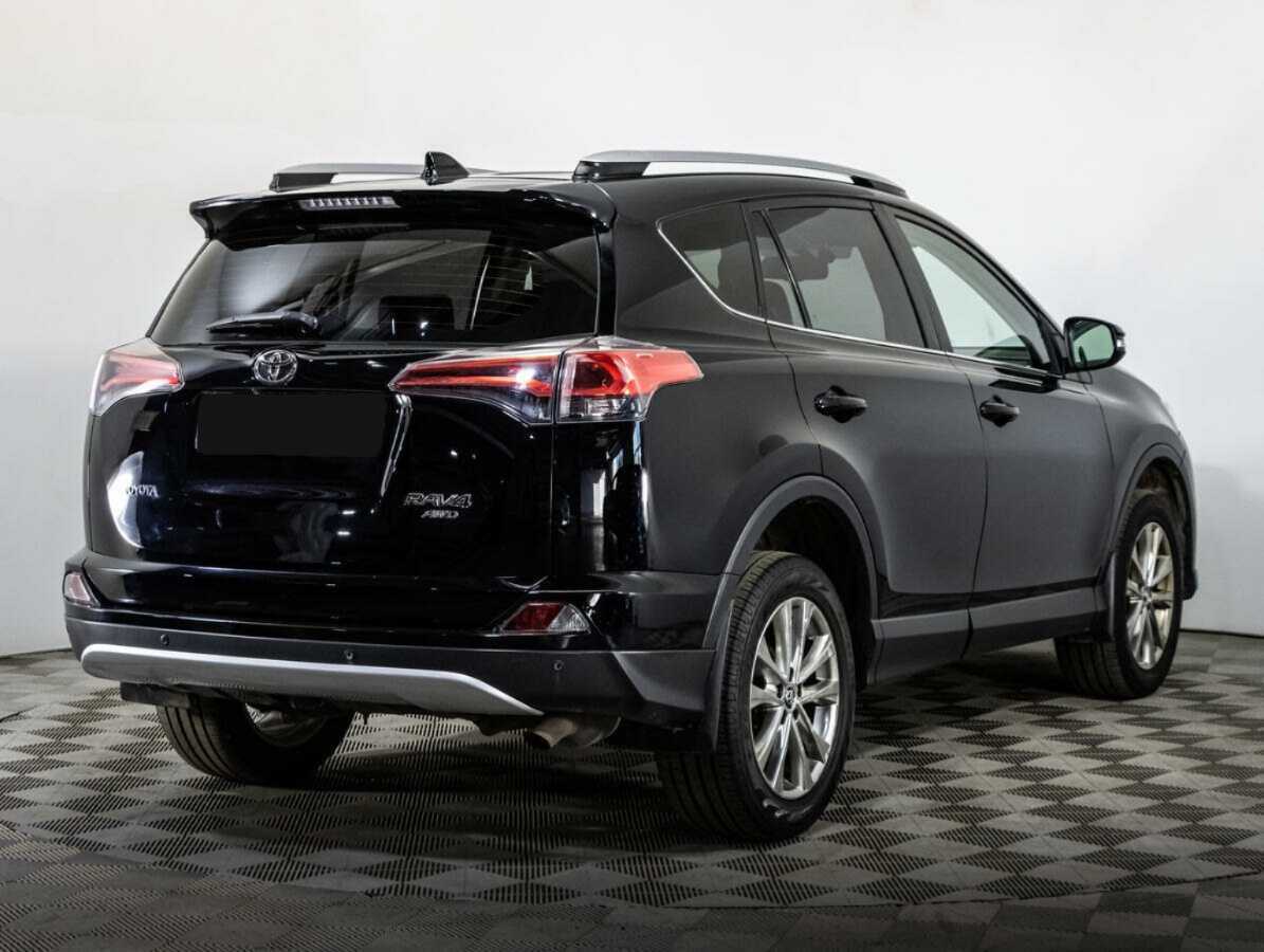 Toyota RAV4 2016 года с пробегом. Фото: #4