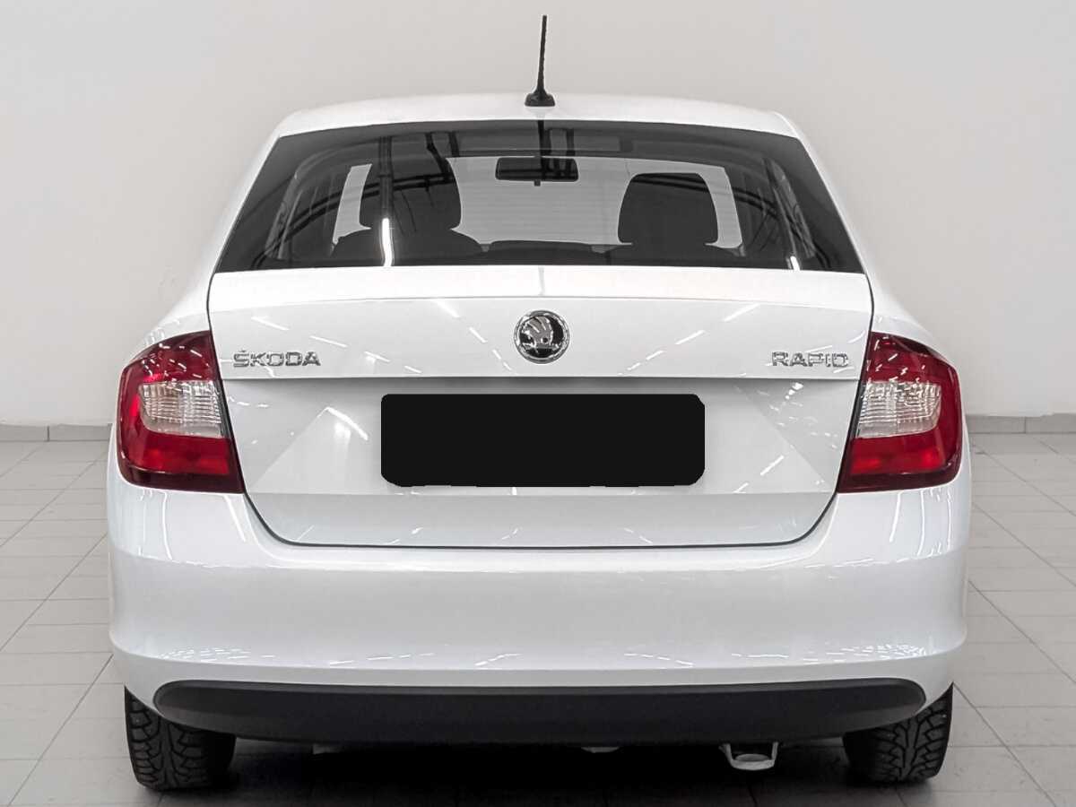 Skoda Rapid 2017 года с пробегом. Фото: #5