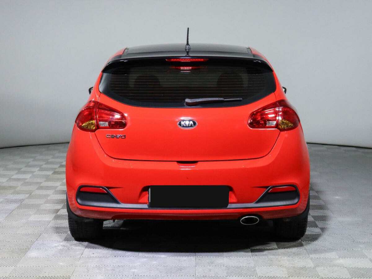 Kia Ceed 2014 года с пробегом. Фото: #4